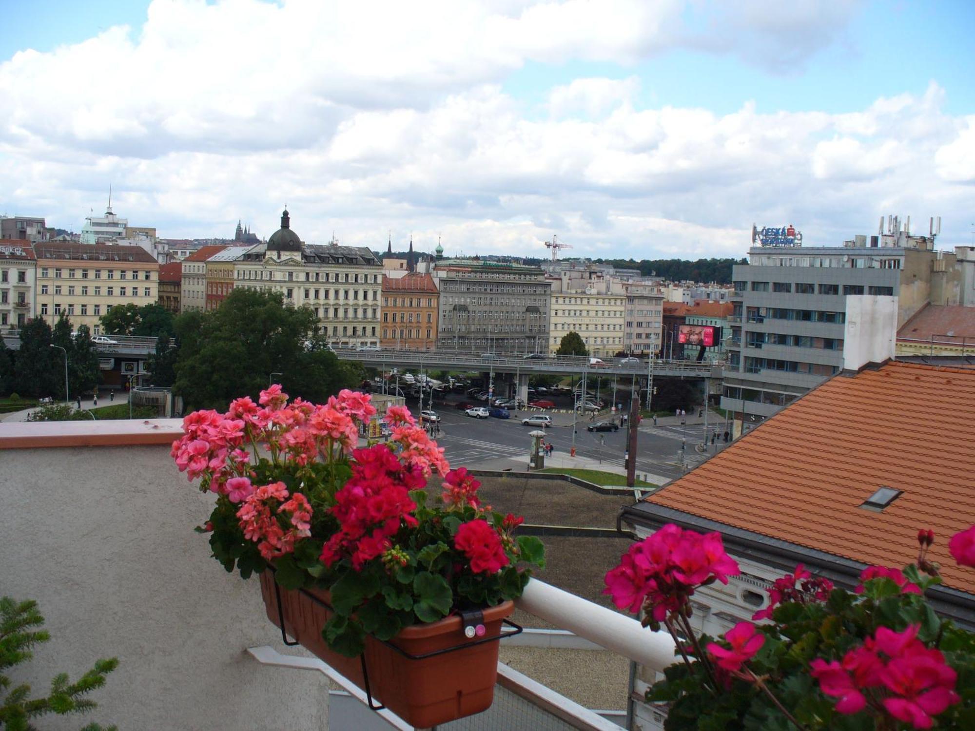 Terrace Studio Prague Center Exterior photo